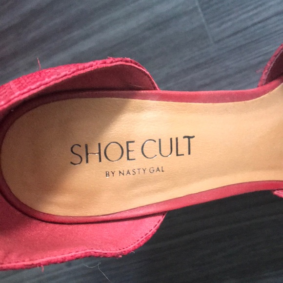 Red Shoe Cult straw platforms - Picture 6 of 7